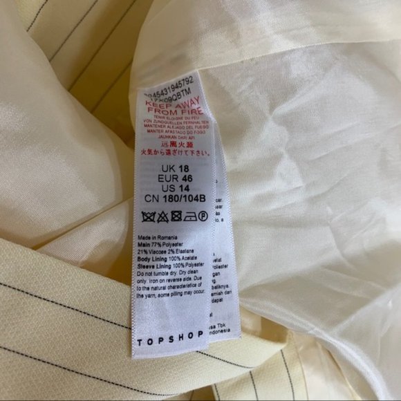 🎁 TOPSHOP Pinstripe Button Front Blazer - Picture 7 of 7